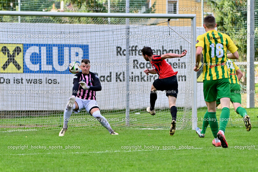 WSG Radenthein vs. FC Nussdorf Debant | #30 Niklas Harald Schmied WSG Radenthein, #9 Dominik Sporer FCWR Nussdorf Debant,  WSG Radenthein vs. FC Nussdorf Debant, WSG Radenthein vs. FC Nussdorf Debant am 26.10.2024 in Radenthein (Sportplatz Radenthein), Austria, (Photo by Bernd Stefan)