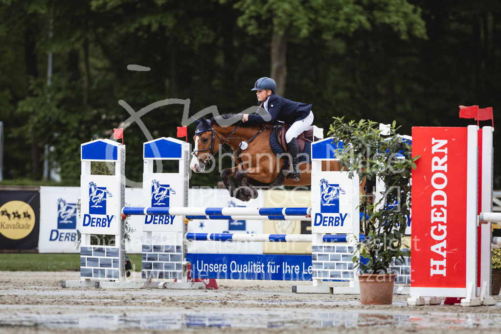 240504_PonyTrophy-134 | Deine schönsten Turniermomente als professionelle Fotos! Entdecke hochwertige Pferdesport-Fotografie im Online-Shop. Jetzt Fotos finden & bestellen!