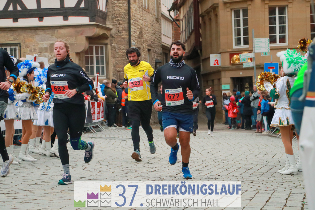 VR Bank Hauptlauf 10000m | 3 Koenigslauf 2023 - Realisiert mit Pictrs.com