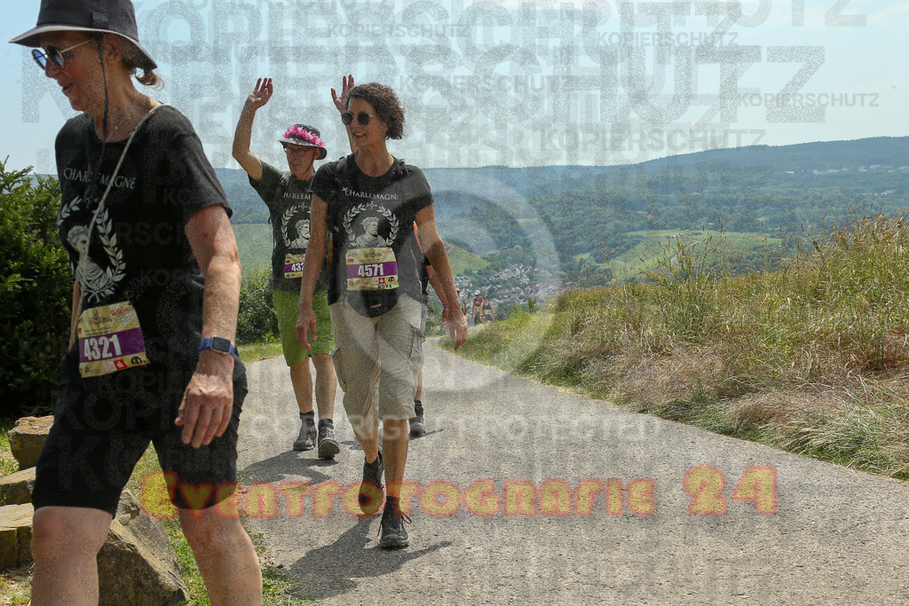 250614_1328_EX1_8930 | Sportfotografie im Rhein-Sieg Kreis, Köln, Bonn, NRW, Rheinland Pfalz, Hessen, etc. Unser Tätigkeitsfeld umfasst den Laufsport vom Volkslauf über den Marathon, Duathlon, Triathon bis zum Ultralauf wie Kölnpfad Ultra oder Schindertrail.