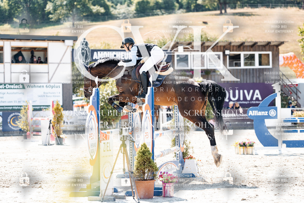 CK909130 | Turnierfotografie Pferdefotografie Trier Rheinland-Pfalz Pferdesport Reitsport Tierfotografie Sportfotografie Pferdevideo Pferdevideografie Equestrianvideography equestrianphotography  - Realisiert mit Pictrs.com