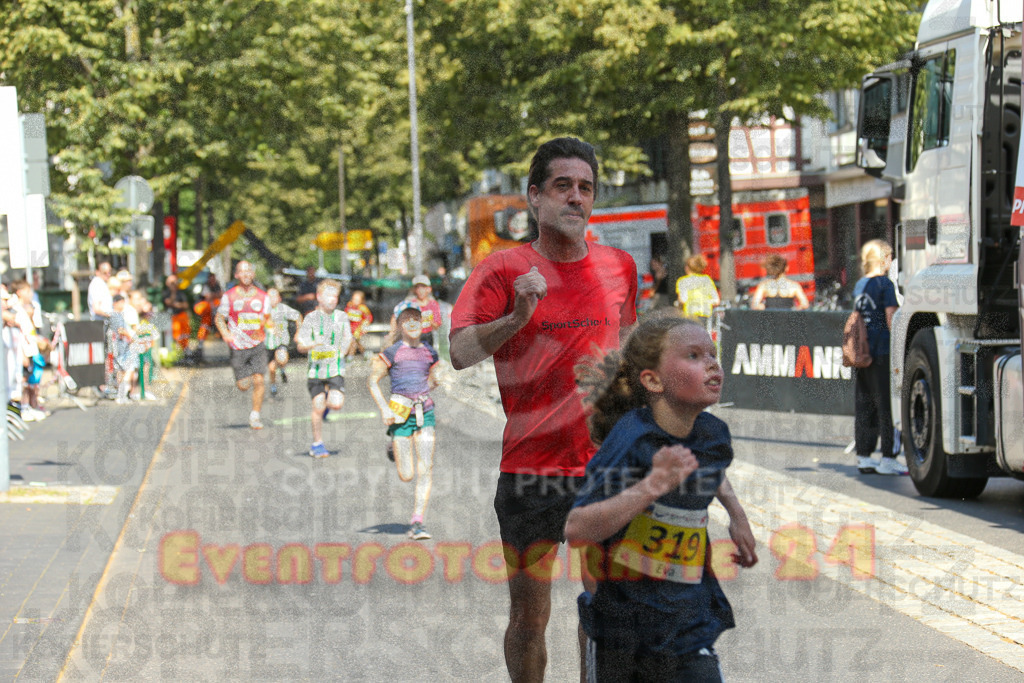250621_1045_EX1_2418 | Sportfotografie im Rhein-Sieg Kreis, Köln, Bonn, NRW, Rheinland Pfalz, Hessen, etc. Unser Tätigkeitsfeld umfasst den Laufsport vom Volkslauf über den Marathon, Duathlon, Triathon bis zum Ultralauf wie Kölnpfad Ultra oder Schindertrail.
