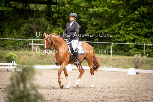 Bad_Meinberg_03167 | saradresslerfotografie - Realisiert mit Pictrs.com