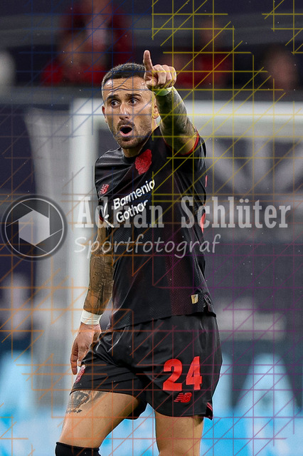 Bayer 04 Leverkusen vs Borussia Mönchengladbach - Bundesliga  | Leverkusen, Deutschland, 21.09.25:   Aleix Garcia (Bayer 04 Leverkusen) gestikuliert, Gestik waehrend des Spiels der Bundesliga zwischen  Bayer 04 Leverkusen vs Borussia Mönchengladbach in der BayArena(Foto von Brauer-Fotoagentur / Adrian Schlueter)
