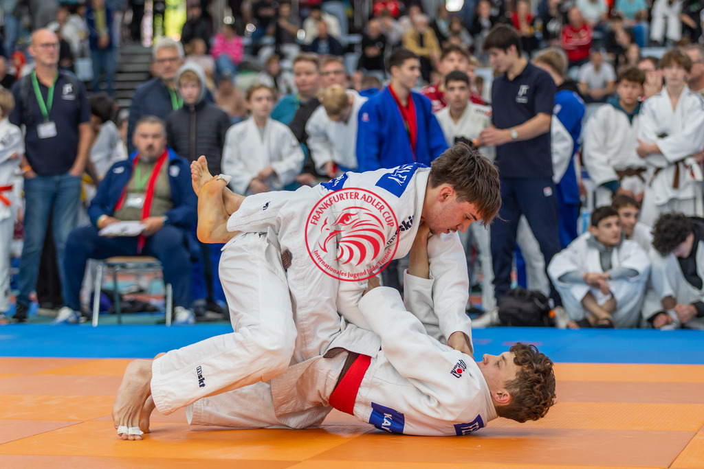 Internationaler Adler Cup 2024 | Foto vom Internationalen Adler Cup Judo Turnier im Sport- und Freizeitzentrum Kalbach im Oktober 2024 - Realisiert mit Pictrs.com