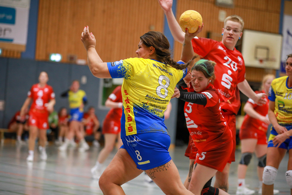 SVN_SvSchermbeck_051024_153 | Bildergalerie von Sport-Ereignissen aber auch von weiteren spannenden Dingen - nicht nur vom Niederrhein. In Anlehnung an den bekannten Spruch von Hanns Dieter Hüsch heißt das Motto: "Niederrhein ist überall".  - Realisiert mit Pictrs.com