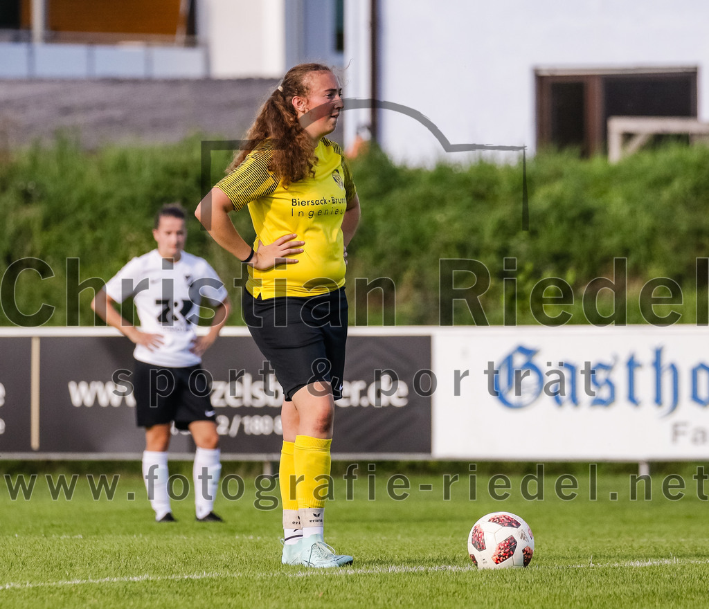 2023-09-02_046_FC_Moosinning_gegen_FC_Langengeisling | Moosinning, Deutschland, 02.09.2023:
Fußball, Hiscox Kreispokal 2023 / 2024, 1. Spieltag, FC Moosinning gegen FC Langengeisling, Endergebnis: 2:5

Foto: Christian Riedel / fotografie-riedel.net