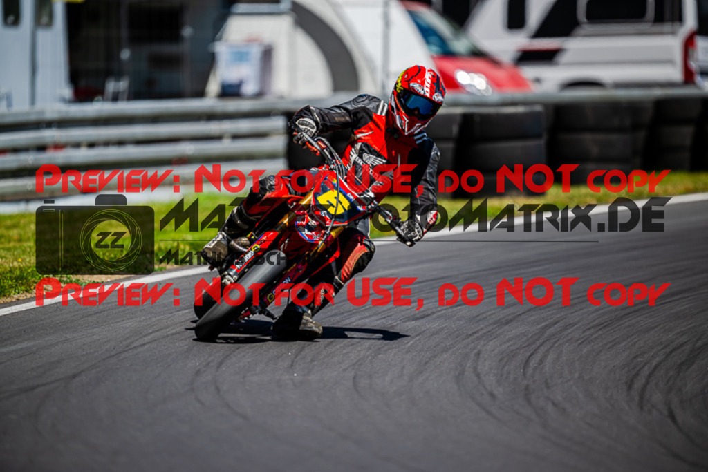 MaZZes_FotoMatrix_220702_7996 | S2