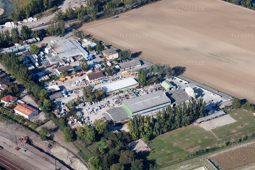 Luftbild: Oggersheim, Finger Baustoffwerk GmbH im Ortsteil Oggersheim in Ludwigshafen im Bundesland Rheinland-Pfalz in Deutschland. Foto: IMG_21829.jpg vom 09.10.2009 durch Werner Riehm/FLY-FOTO.de