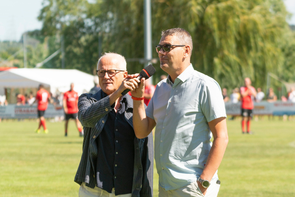 Spiel-0005_Legenden ASK-RAPID | Fotodoku 80 Jahre ASK-Loosdorf: Legendenmatch ASK-Loosdorf - Rapid WIENSponsoren, Mannschaften, Begrüßung, Interviews, das Spiel, Besucher, Fans, Stimmung.