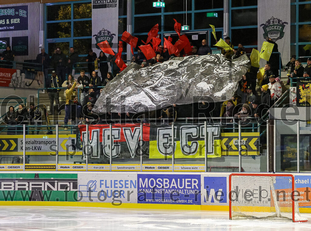 2025-10-28_015_TSV_Erding_gegen_Toelzer_Loewen | Erding, Deutschland, 28.10.2025:Eishockey, Oberliga Süd 2025 / 2026, 13. Spieltag, TSV Erding gegen Tölzer Löwen, Endergebnis: 2:5Foto: Christian Riedel / fotografie-riedel.net