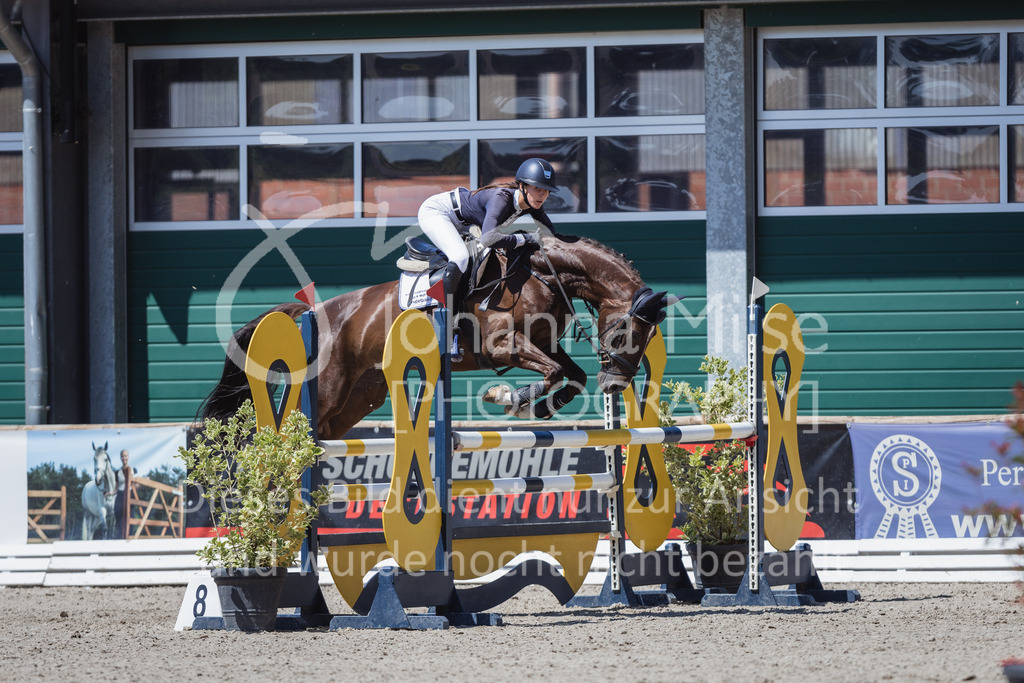 230610_Mühlen_Stil-L-135 | Deine schönsten Turniermomente als professionelle Fotos! Entdecke hochwertige Pferdesport-Fotografie im Online-Shop. Jetzt Fotos finden & bestellen!