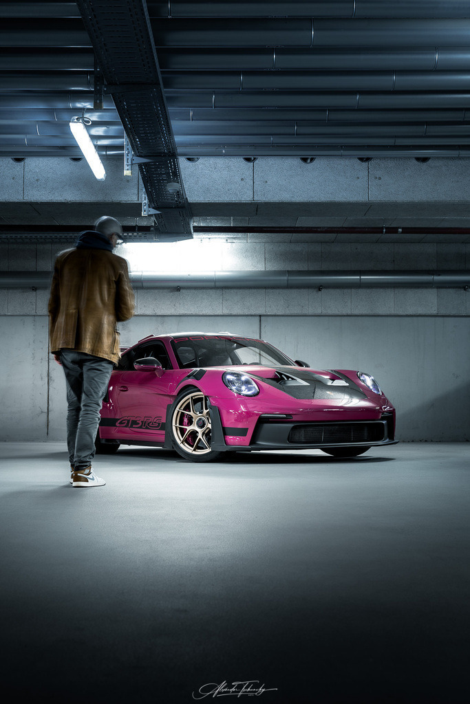 911 GT3 RS Sternrubin Neo | Entdecken Sie die faszinierende Welt von Alexander Tschuncky Arts: Kreative Fotografie, atemberaubende Automobilkunst und hochwertiger Bilderdruck. Lassen Sie sich inspirieren! - Realisiert mit Pictrs.com