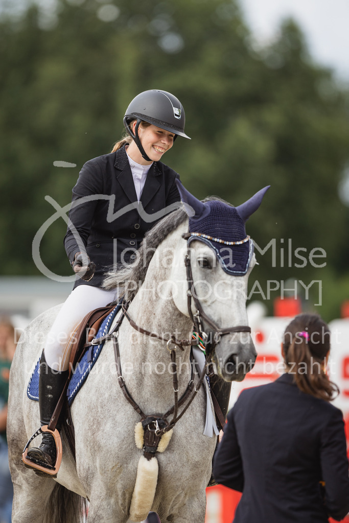 230728_BHO_2PhM2_1-736 | Deine schönsten Turniermomente als professionelle Fotos! Entdecke hochwertige Pferdesport-Fotografie im Online-Shop. Jetzt Fotos finden & bestellen!