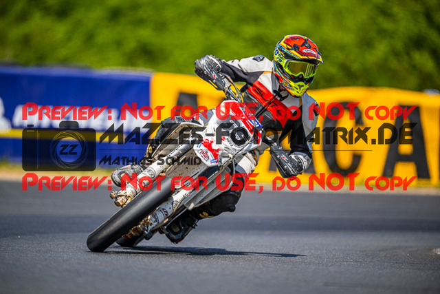 MaZZes_FotoMatrix_220529_8571 | Fotograf Mathias Schmid
Sportfotograf,
Eventfotograf,
Hochzeitsfotograf,
Portraitfotograf