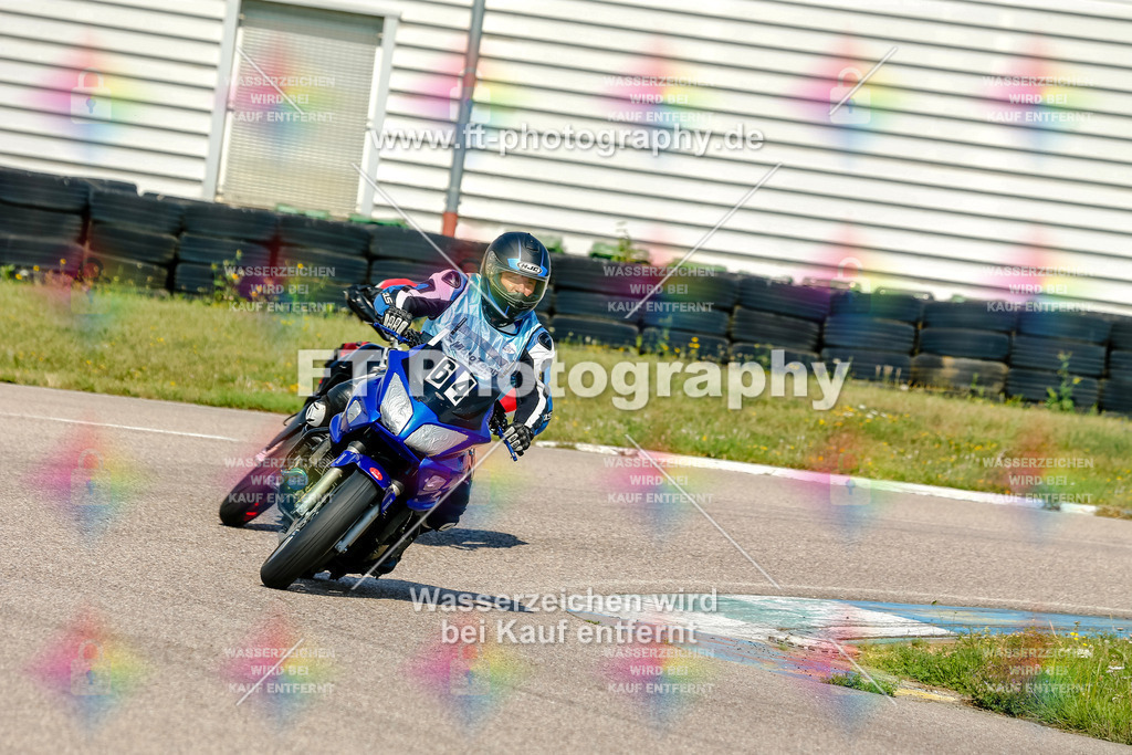 Chambley Juli-0393 | Hier findet Ihr Bilder von Touristenfahrten auf der Nürburgring Nordschleife oder von anderen Veranstaltungen die ich besucht habe. Viel Spass beim Durch Schauen 