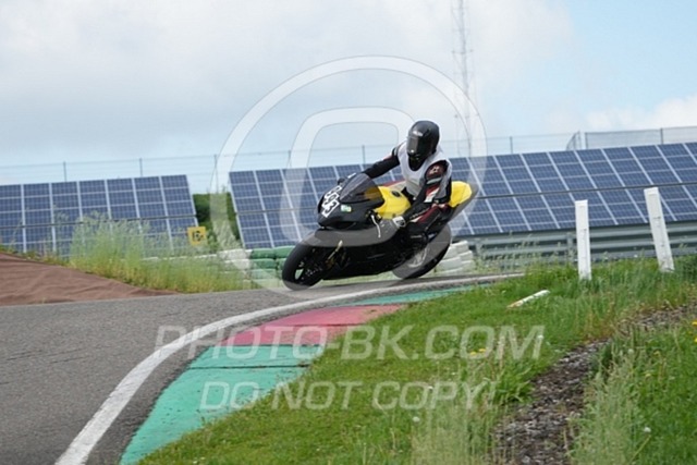 2024_05_13_PBK_15515 | Sportfotografie; SlowMotion; Video; Rennstrecke; Hafeneger; Speer; Racing; RSE; BMW; CBO; Trackday; Motorsportarena; Hockenheimring; Brno; Most; Barcelona; Valencia