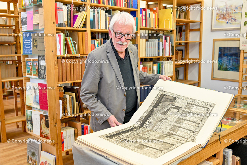 Linz_ Antiquariat Steinberg_ 14.11.2023-7 | 14.11.2023, Linz, AUT, Antiquariat Steinberg im Bild Peter Steinberg