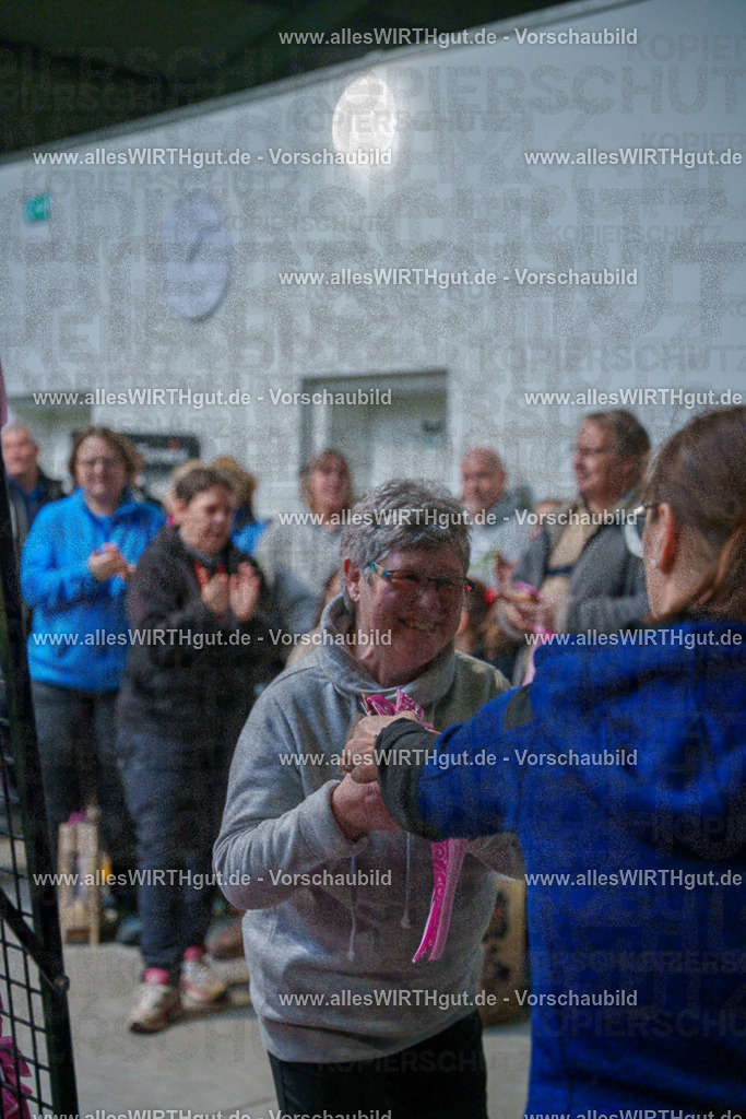 7R506676 | Professionelle Tierfotografie in Mönchengladbach von Daniel Wirth (allesWIRTHgut). Liebevolle & natürliche Bilder von Hunden & Katzen für unvergessliche Erinnerungen.