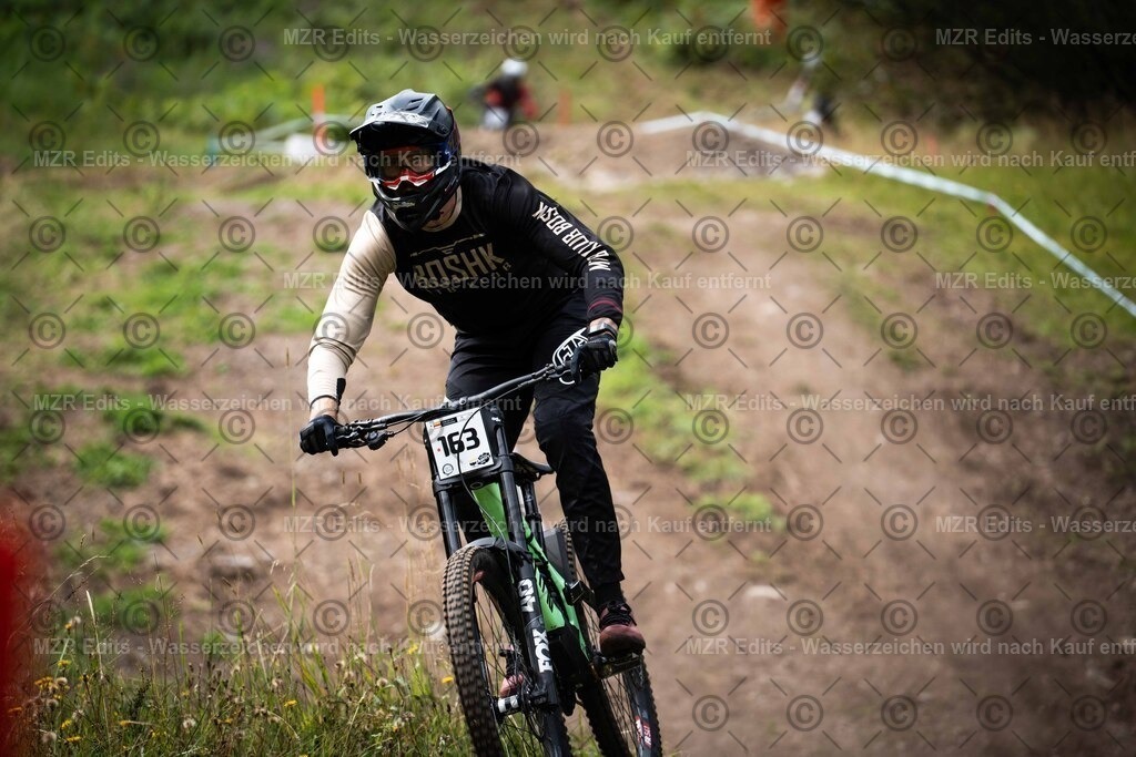 x-043 | mzredits - Realisiert mit Pictrs.com