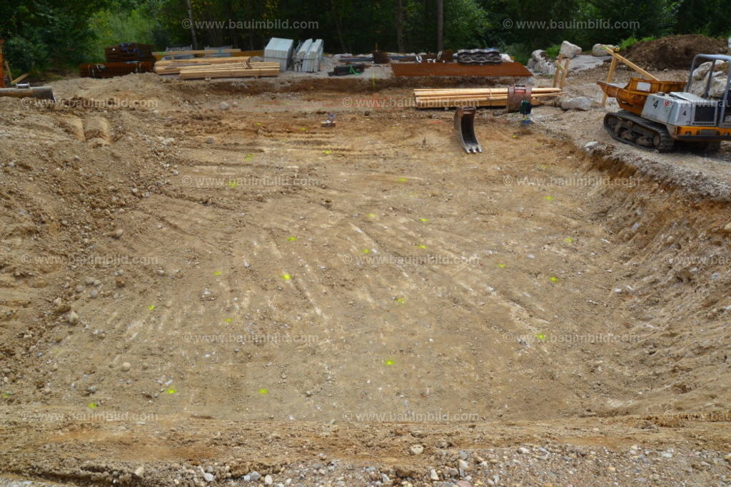 bib-lg02-erdarbeiten-0092 | Nach LV-Leistungsgruppen sortierte Detailfotos über den Bau eines Hauses. Alle Hausbau-Bilder direkt vom Urheber und Autor der Website Haus-Selber-Bauen.com