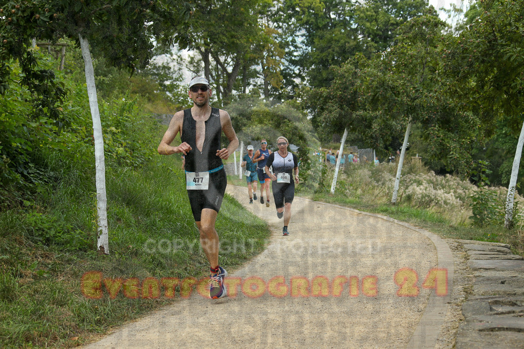 250824_1351_EX1_3964 | Sportfotografie im Rhein-Sieg Kreis, Köln, Bonn, NRW, Rheinland Pfalz, Hessen, etc. Unser Tätigkeitsfeld umfasst den Laufsport vom Volkslauf über den Marathon, Duathlon, Triathon bis zum Ultralauf wie Kölnpfad Ultra oder Schindertrail.