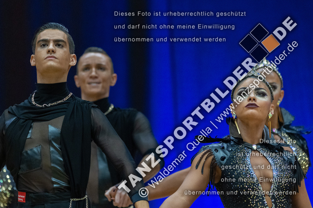 20230114-12764 | Hier finden Sie Tanz Bilder vom Latein und Standard Formationen tanzen. Sportbilder vom Tanzsport. Schöne Fotos und von Weltmeisterschaft, Europameisterschaft, Bundesliga, Regionalliga, Oberliga und Landesliga sowie von GOC Stuttgart, DanceComp, WM Bremen