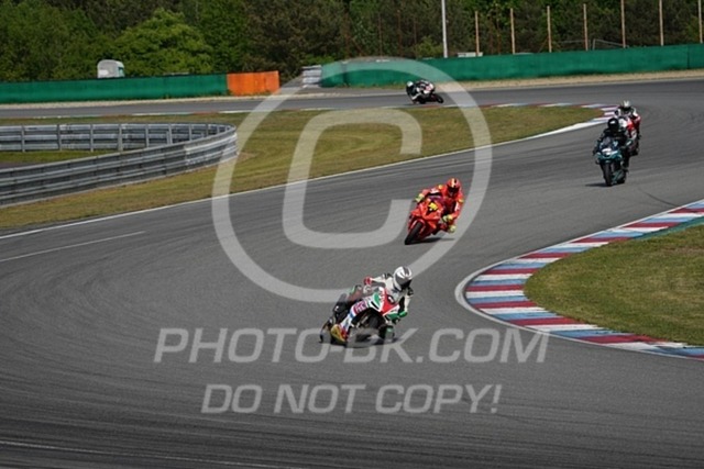 2024_05_05_PBK_35641 | Sportfotografie; SlowMotion; Video; Rennstrecke; Hafeneger; Speer; Racing; RSE; BMW; CBO; Trackday; Motorsportarena; Hockenheimring; Brno; Most; Barcelona; Valencia