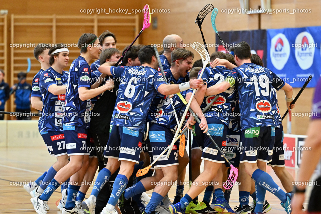FBK Loka vs. VSV Unihockey | Jubel VSV Unihockey Mannschaft, FBK Loka vs. VSV Unihockey, FBK Loka vs. VSV Unihockey am 23.03.2025 in Villach (Ballspielhalle St. Martin), Austria, (Photo by Bernd Stefan)