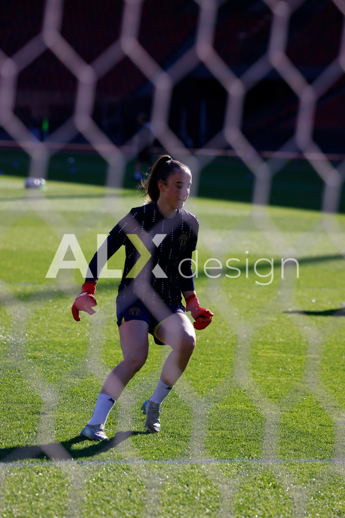 GC Zürich vs FC Zürich - AXA Women’s Super League Playoffs - Stadion Letzigrund | RIANA GMÜR of FC Zürich before the AXA Women’s Super League Playoffs quarter-final second leg between GC Zürich and FC Zürich at Stadion Letzigrund, Zurich, Switzerland. - Realisiert mit Pictrs.com