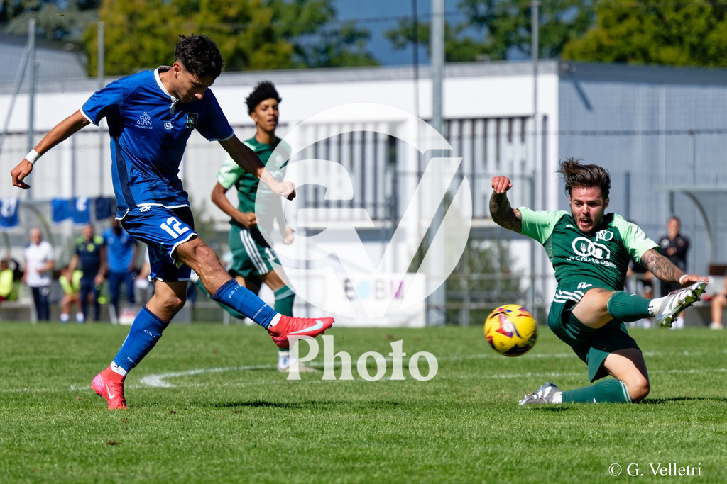 2eme ligue - FC Onex v CS Italien |  during the 2eme ligue match between FC Onex and CS Italien at Stade municipal d'Onex in Geneva, Switzerland