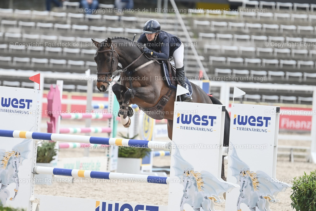 20230514_CCI4_Springen_0107 | equistock