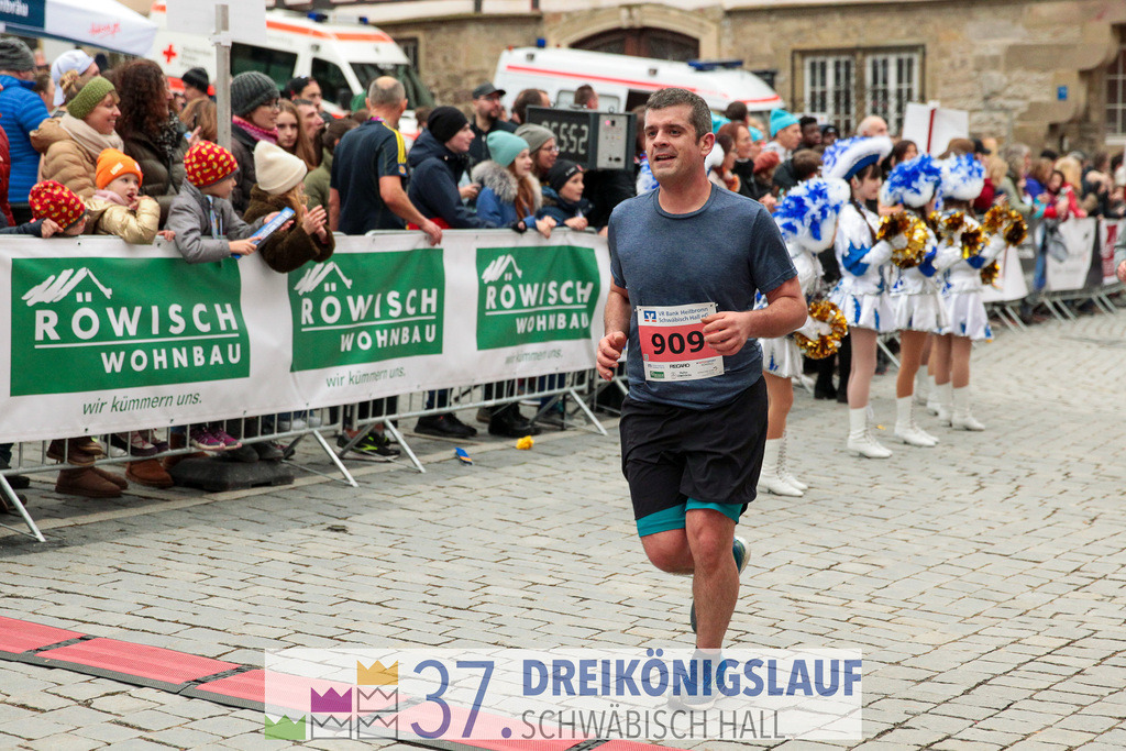 VR Bank Hauptlauf 10000m | 3 Koenigslauf 2023 - Realisiert mit Pictrs.com