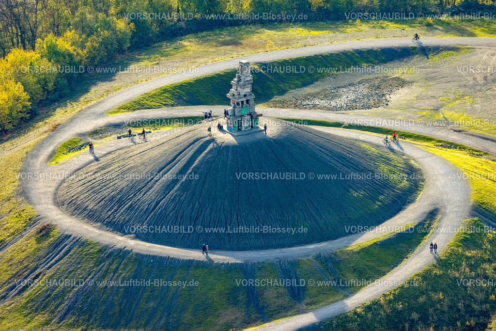 Gelsenkirchen221101976suedlich | Luftbild, Halde Rheinelbe mit Himmelstreppe Skulptur, Ückendorf, Gelsenkirchen, Ruhrgebiet, Nordrhein-Westfalen, Deutschland