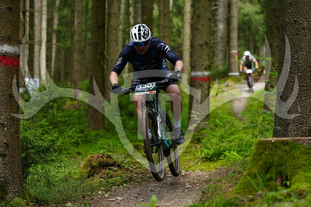 FC100199 | Fotogalerie der Treibjagd im Dunkelwald - Dein MTB Etappenrennen im Erzgebirge - Realisiert mit Pictrs.com