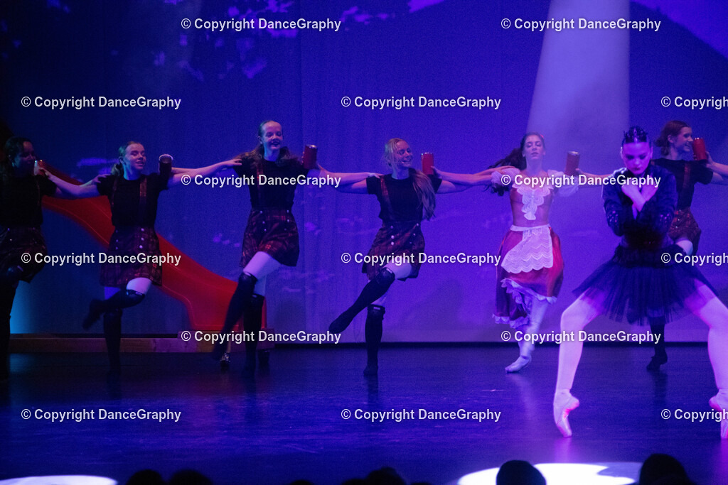 GPHY2068 | DanceGraphy - Realisiert mit Pictrs.com