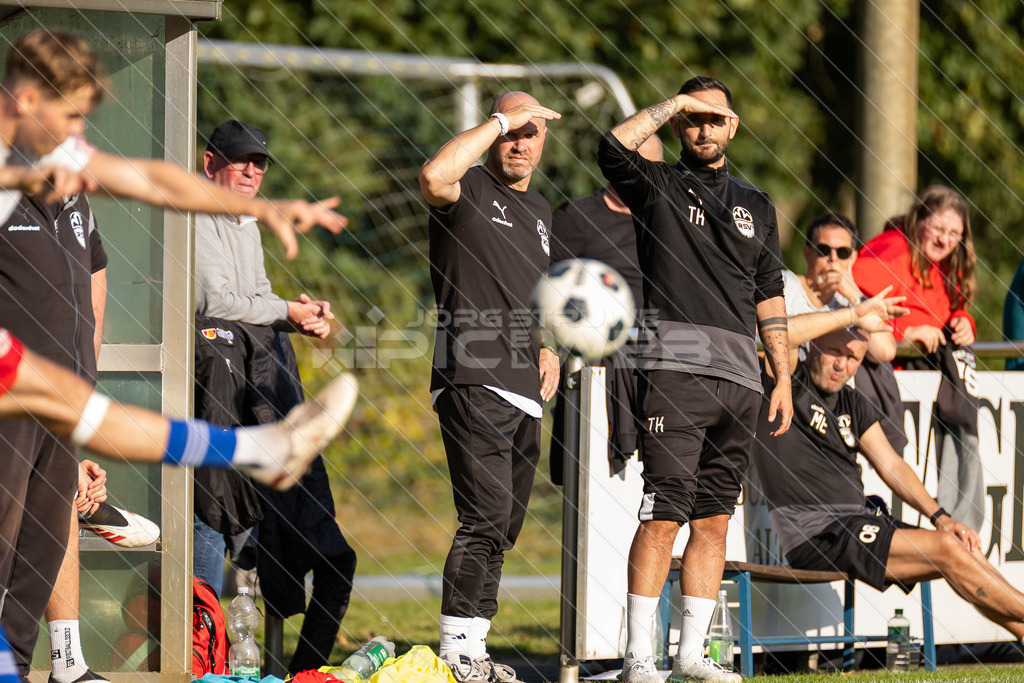 20250928_Picselweb-Fotografie_1R3_2455 | Spielszenen aus dem Spiel VfL Güldenstern Stade - Rotenburger SV. Ergebnis 0:3 - Realisiert mit Pictrs.com