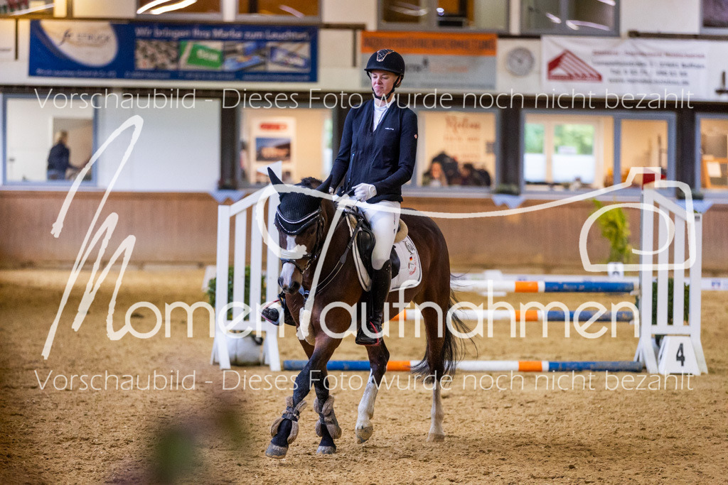 Sth-KombDreSpr-062 | MomenTaufnahmen Pferdesportfotos