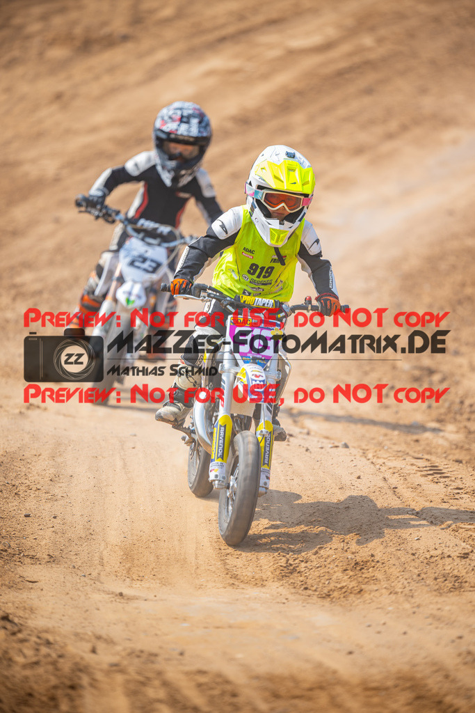 MaZZes-Fotomatrix-20260816-615331 | ROOKIES