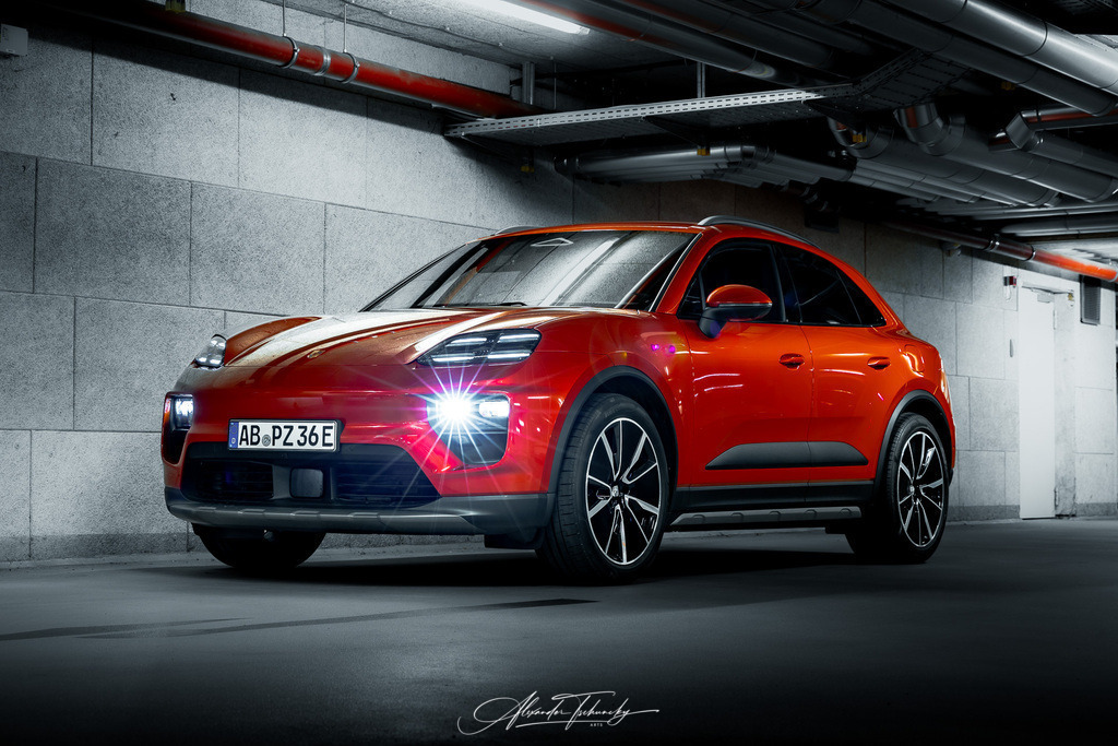 R6AT6784 _Alexander Tschuncky | Entdecken Sie die faszinierende Welt von Alexander Tschuncky Arts: Kreative Fotografie, atemberaubende Automobilkunst und hochwertiger Bilderdruck. Lassen Sie sich inspirieren! - Realisiert mit Pictrs.com