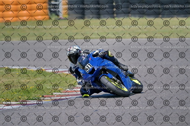 26BT01-1390 | 511 - Realisiert mit Pictrs.com