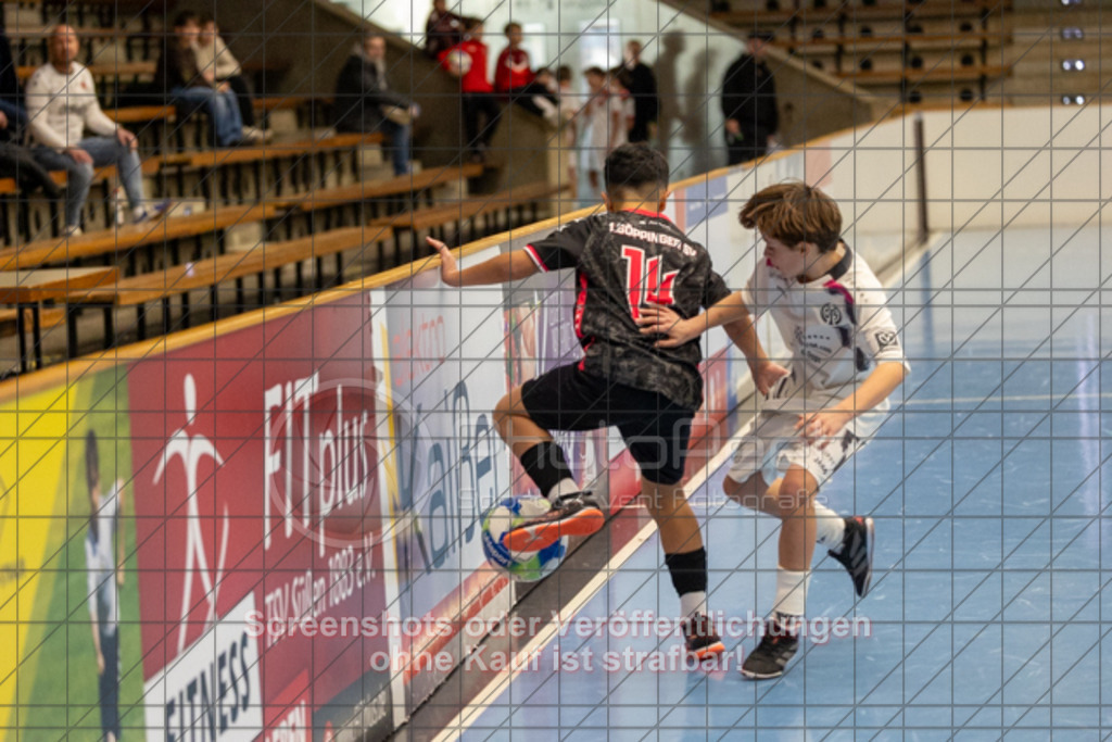 20260105_113809_1055 | 1.Göppinger SV (schwarz) vs. FSV Mainz 05GSV Masters - Fahrschule Traffic Cup in der EWS-Arena, Nördliche Ringstraße 87, 73033 Göppingen - 05.01.2026Foto: PhotoPeet-Sportfotografie/Peter Harich