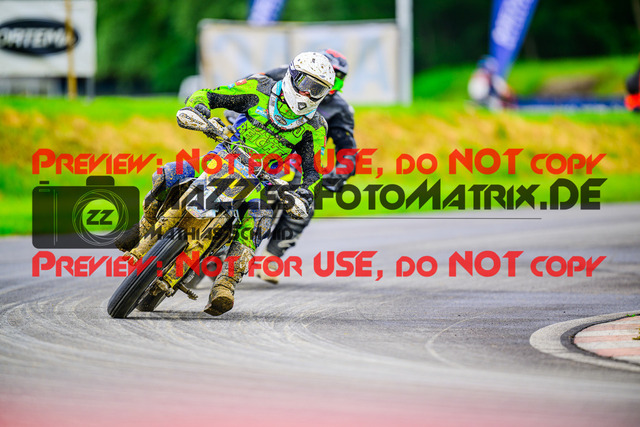 MaZZes_FotoMatrix_240609_6007705_3340 | SWISS S1