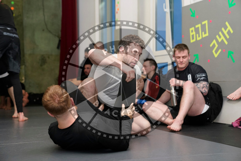 20240413PBB7655 | Fighters compete during the Grapplethon 24hours of rolling for a reason in Hamburg, Germany, on April 13, 2024.