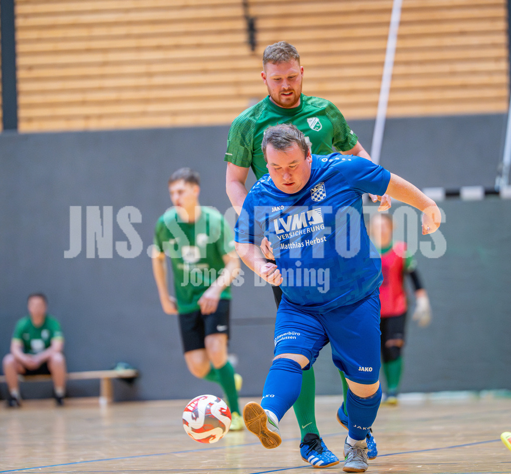 Sportler gegen Hunger I 3. Herren TuS Lutten I 0991 | jns.sportfotos - Realisiert mit Pictrs.com