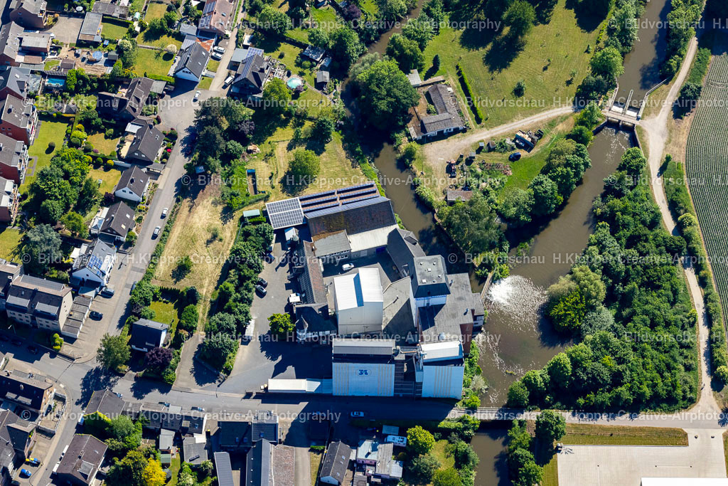 Luftbild Grevenbroich-3480 | Luftbildfotografie und Luftbild Lebensmittel- Hersteller und Kornmühle der Mehlbox GmbH in Grevenbroich im Bundesland Nordrhein-Westfalen, Deutschland - Realisiert mit Pictrs.com