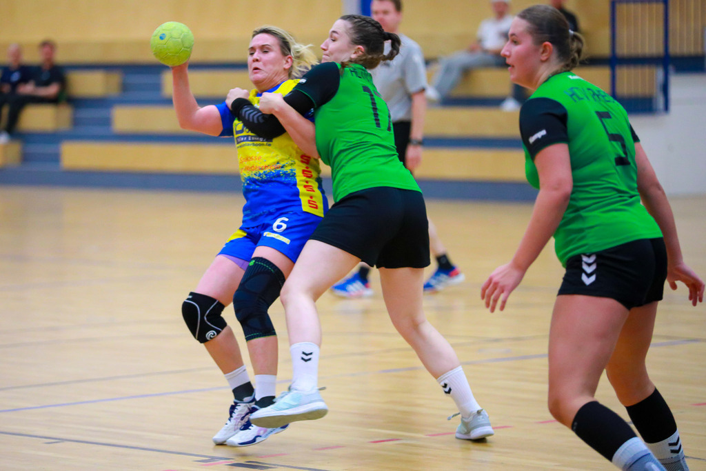 HcTvRhedeII_SvNeukirchen_150924_081 | Bildergalerie von Sport-Ereignissen aber auch von weiteren spannenden Dingen - nicht nur vom Niederrhein. In Anlehnung an den bekannten Spruch von Hanns Dieter Hüsch heißt das Motto: "Niederrhein ist überall".  - Realisiert mit Pictrs.com