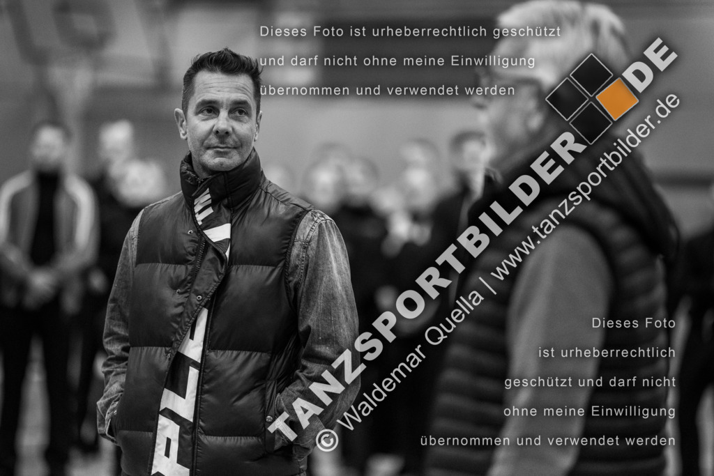 20231020-00452 | Hier finden Sie Tanz Bilder vom Latein und Standard Formationen tanzen. Sportbilder vom Tanzsport. Schöne Fotos und von Weltmeisterschaft, Europameisterschaft, Bundesliga, Regionalliga, Oberliga und Landesliga sowie von GOC Stuttgart, DanceComp, WM Bremen
