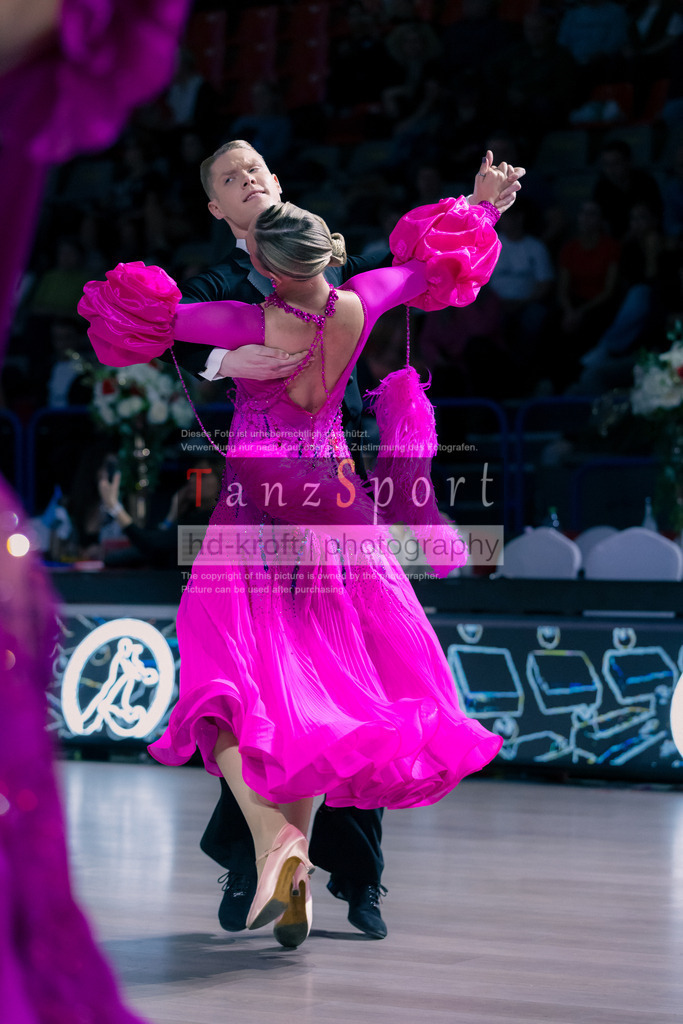 IMG_7427 | Tanzsportbilder, Standardtanz, Lateintanz, WDSF, DTV, LTVB, dancecomp, goc, hessen tanzt, blaues band der spree, walzer, tango, wiener walzer, slowfox, quickstepp, samba, rumba, cha-cha-cha, paso doble. jive, hd-kroft photography, turniertanzsport