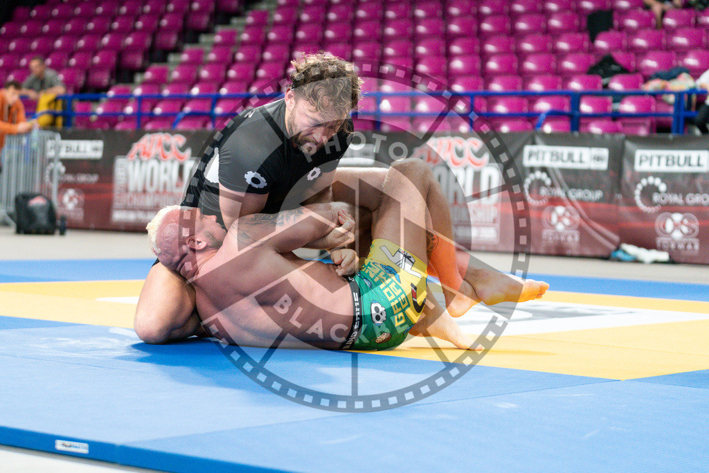 20250517PBB1640 | Athletes compete during the first day of the ADCC Amateur World Championship on May 15, 2025 in Warsaw, Poland. © Chiara Dazi / photoblackbelt